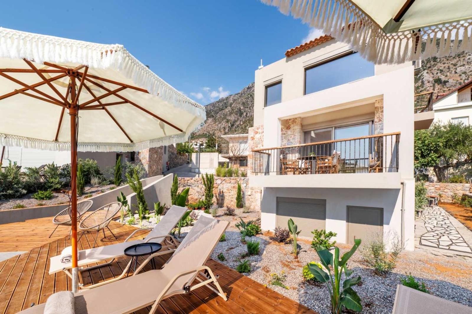 Petradi Suites كالاماتا المظهر الخارجي الصورة
