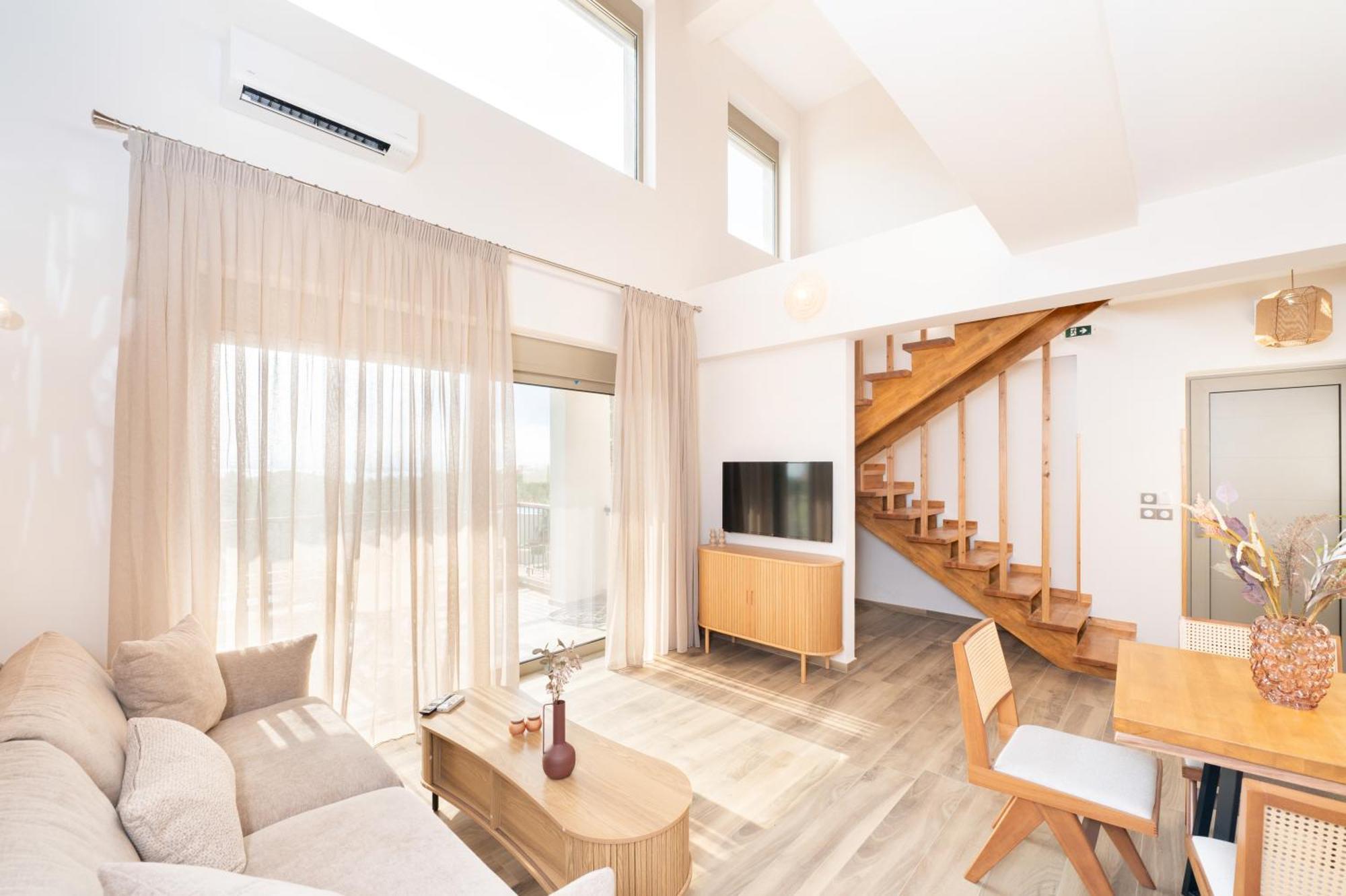 Petradi Suites كالاماتا المظهر الخارجي الصورة