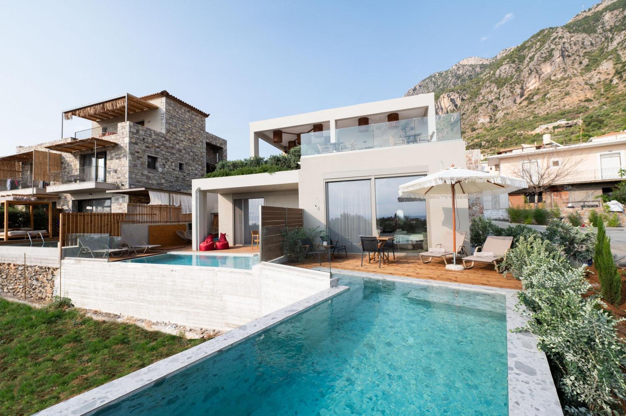 Petradi Suites كالاماتا المظهر الخارجي الصورة